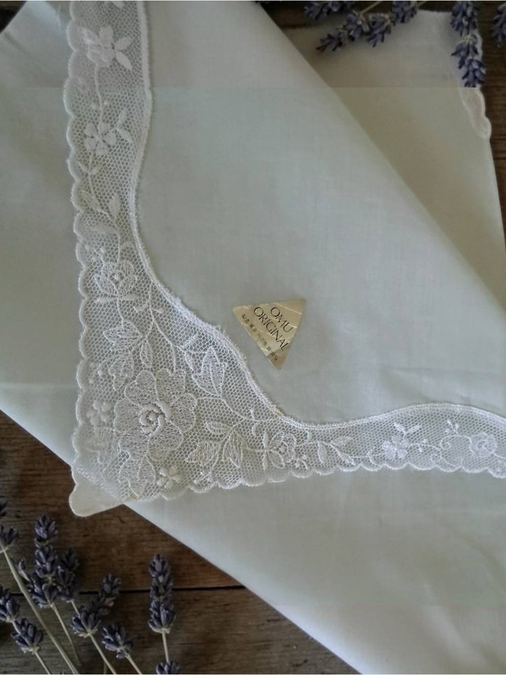 VTG Omu Original Japan White Cotton Lace Trim Handkerchief Pocket Square Scarf